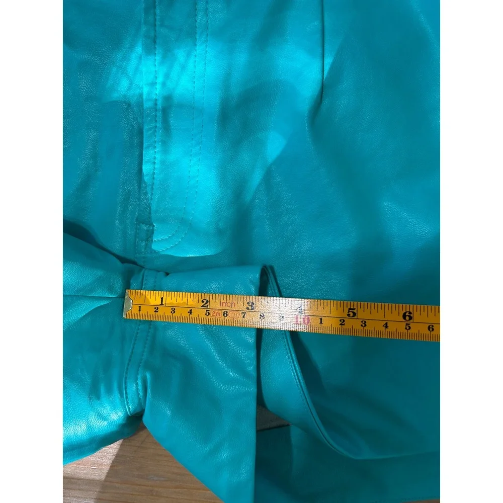 7 For All Mankind measurements excellent